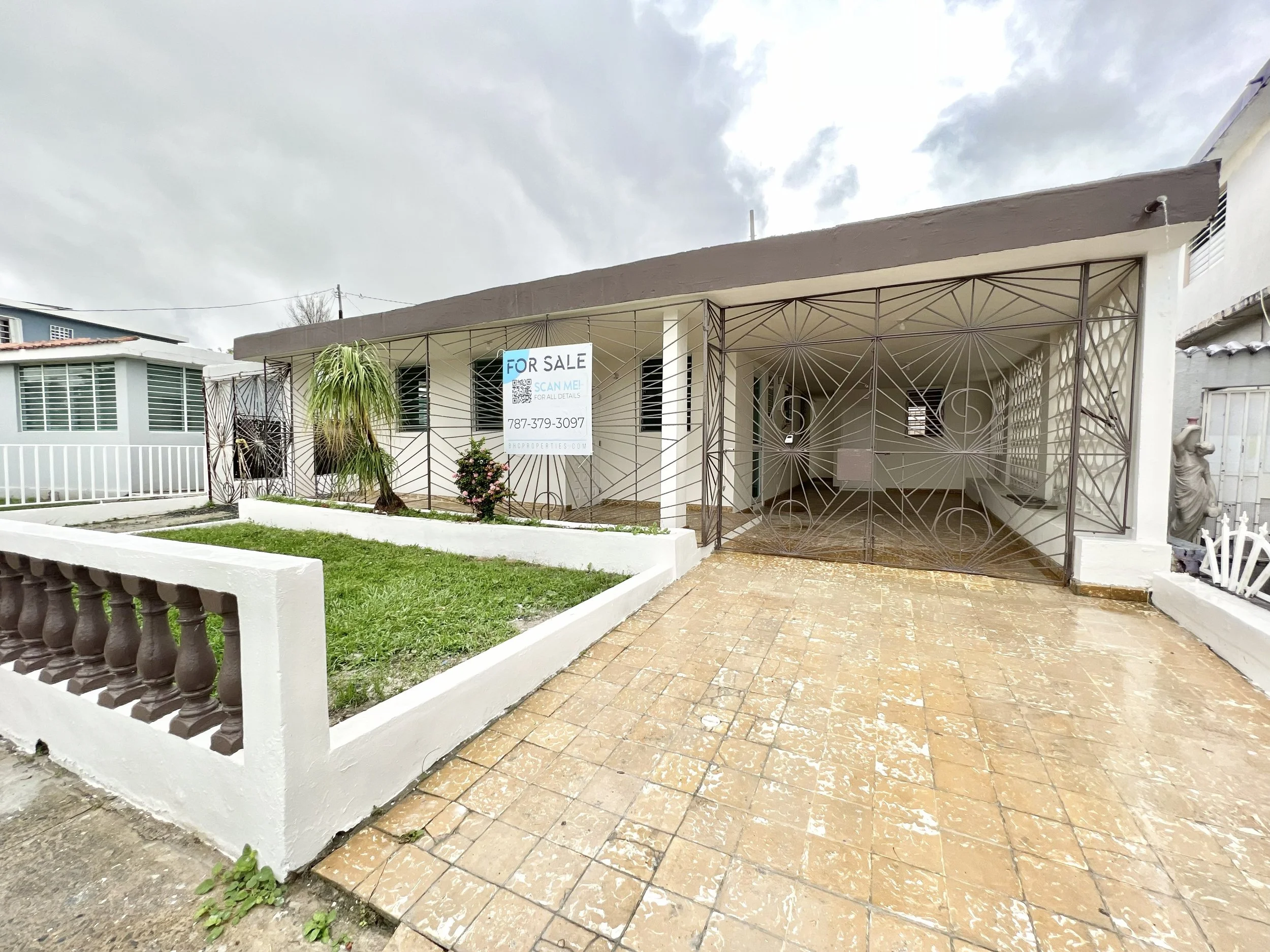 Country Club HJ27, Carolina, PR