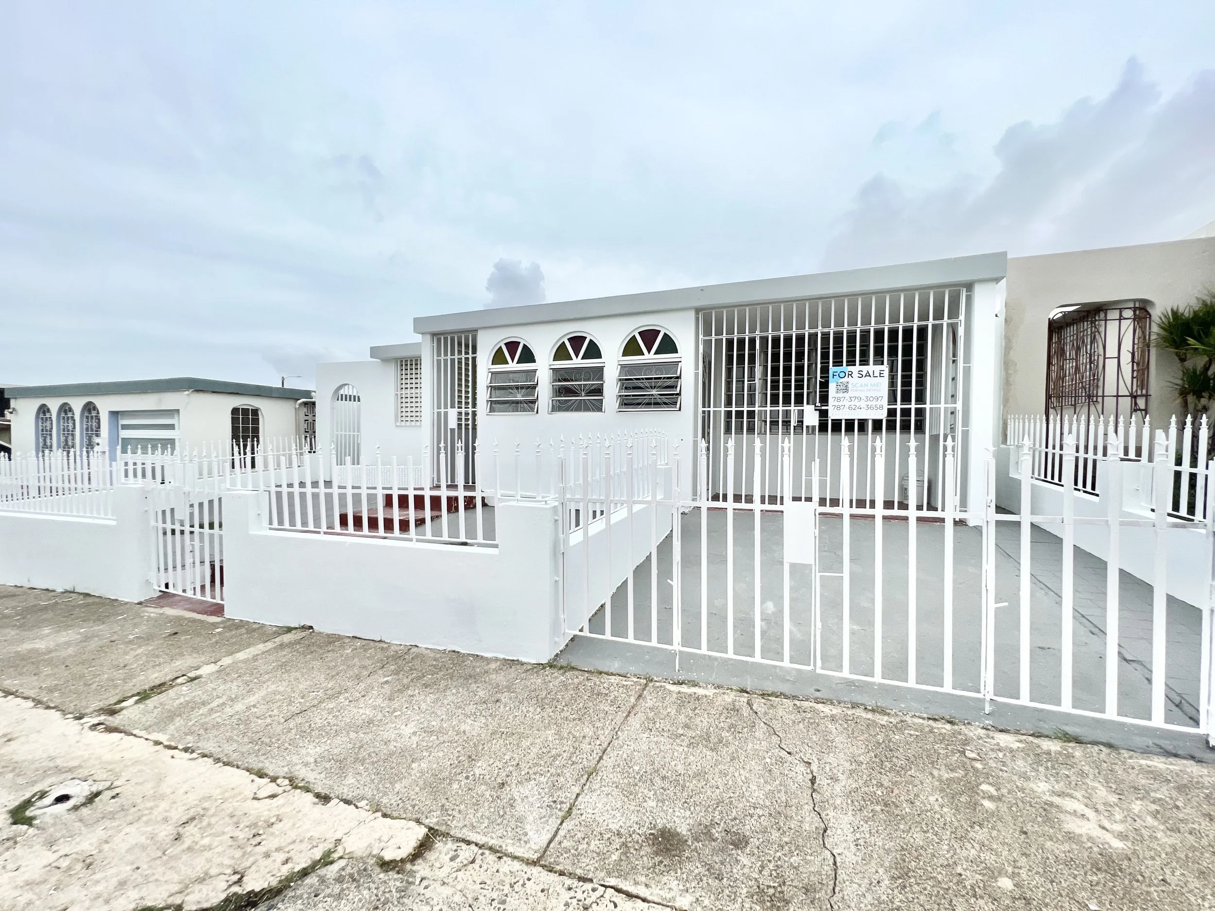 Urb. Riverview, Bayamon, PR