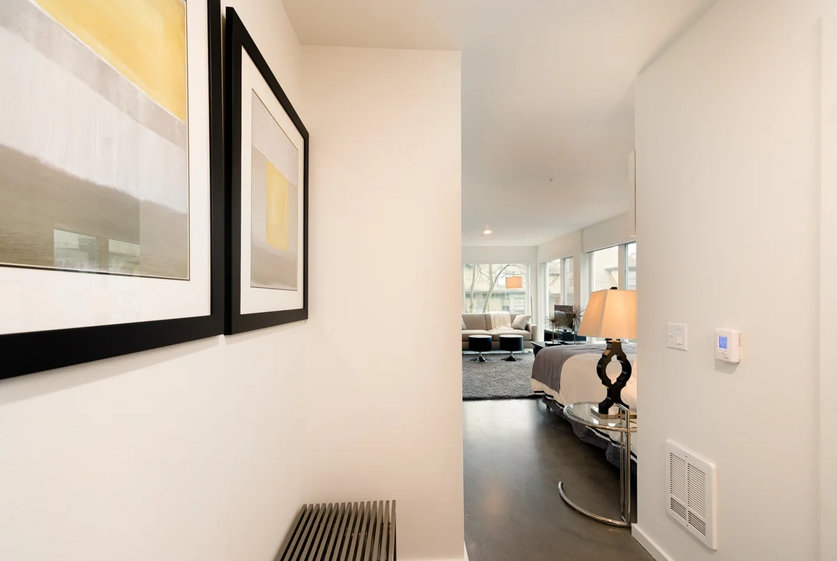1404 Boylston