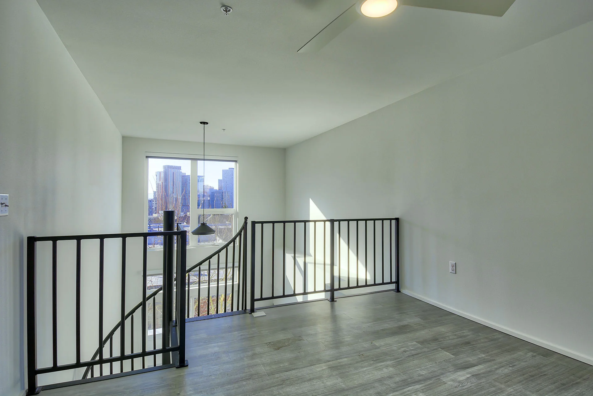 1404 Loft.jpg