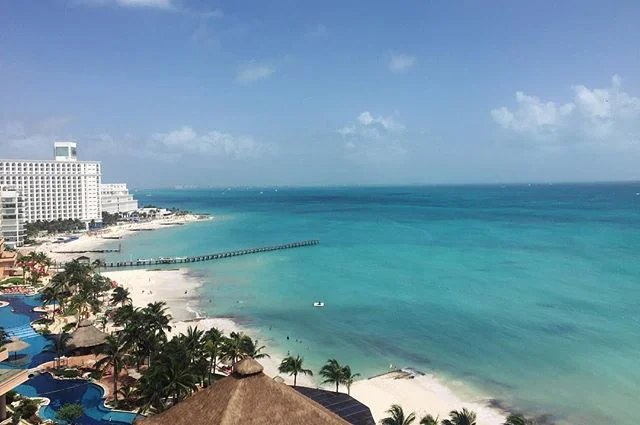 hola canc&uacute;n 👋🏼✨