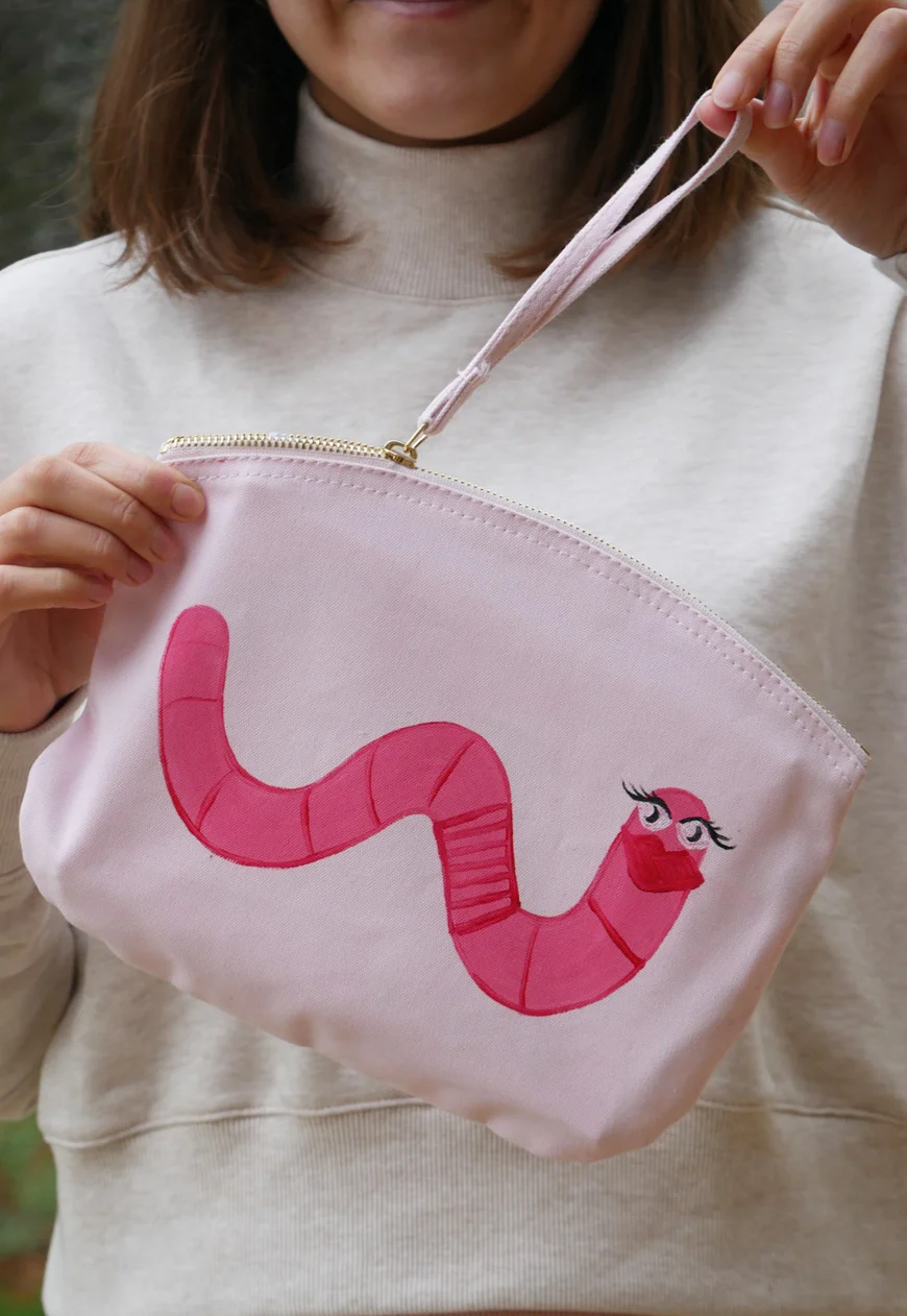 AM worm pouch.jpg