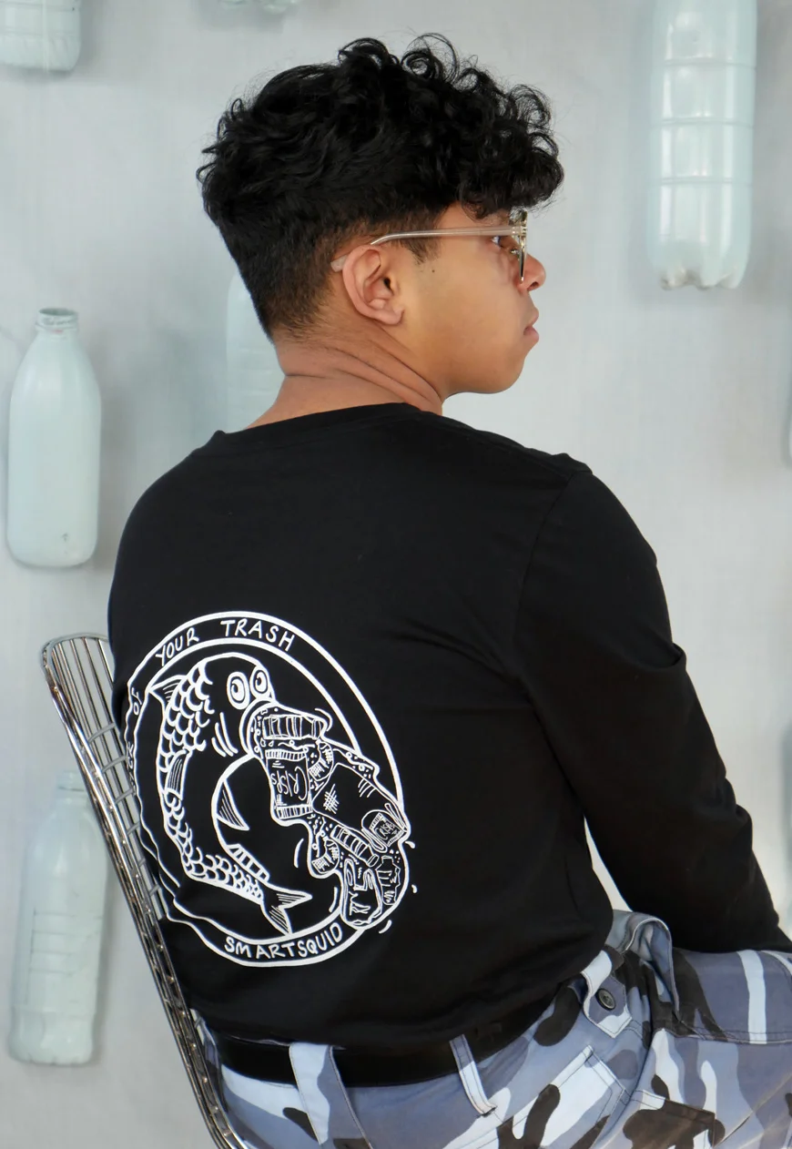 AM black back m .jpg