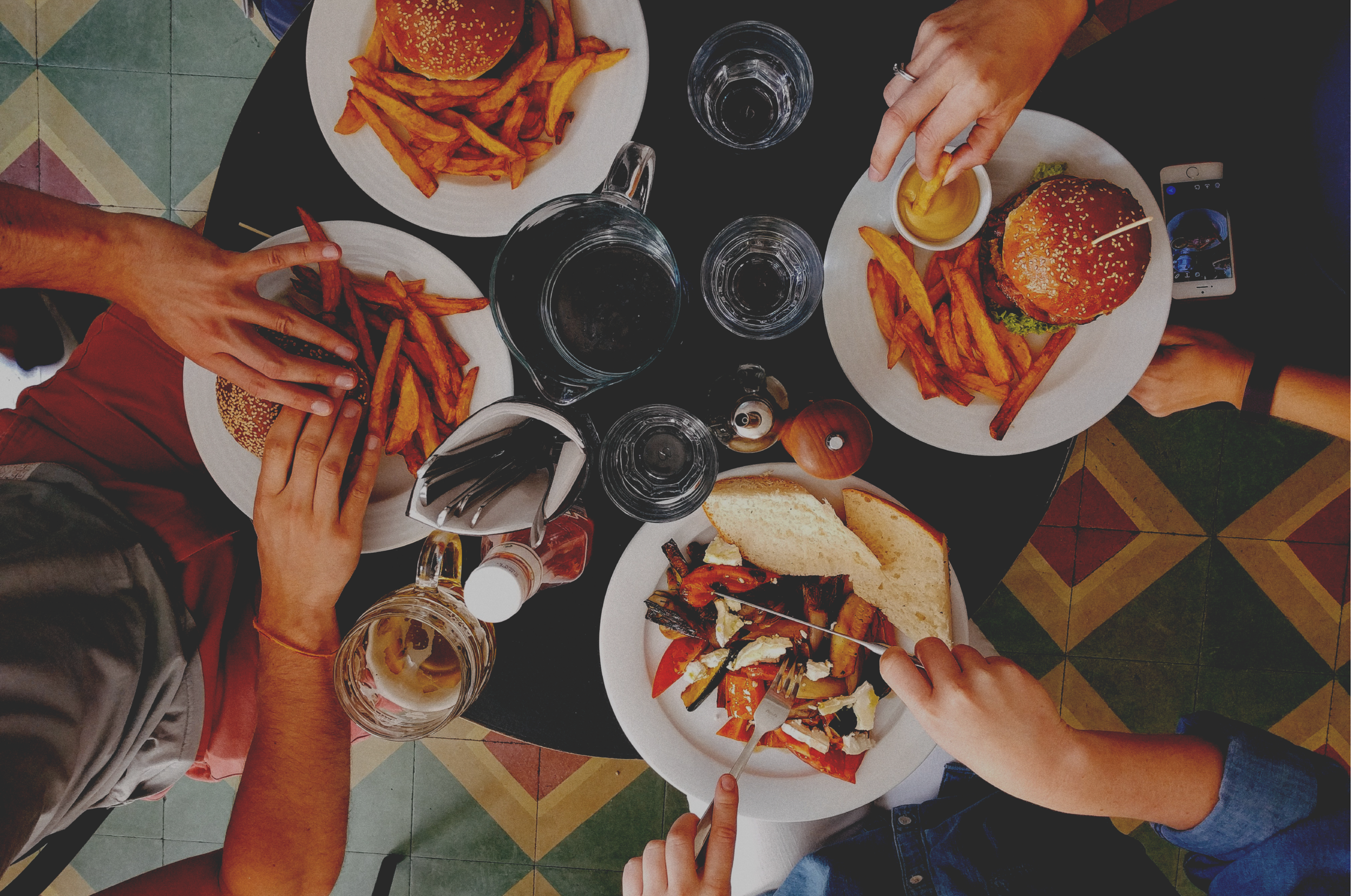 Money Hack #2: How to save while dining out