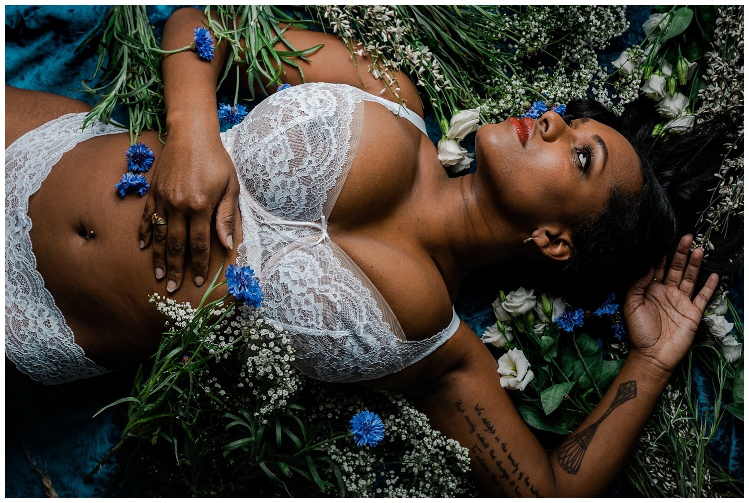 styled floral nashville boudoir session by wilde company (14).jpg