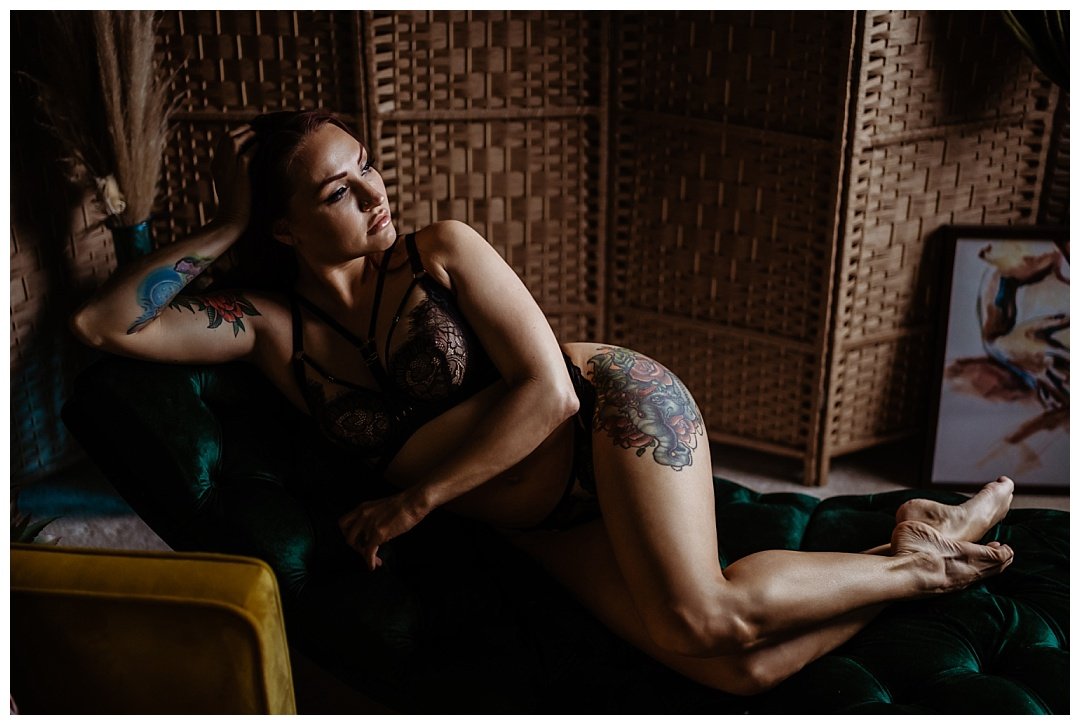 bonnie nashville boudoir session by wilde company 1220202211208-Edit-Edit.jpg