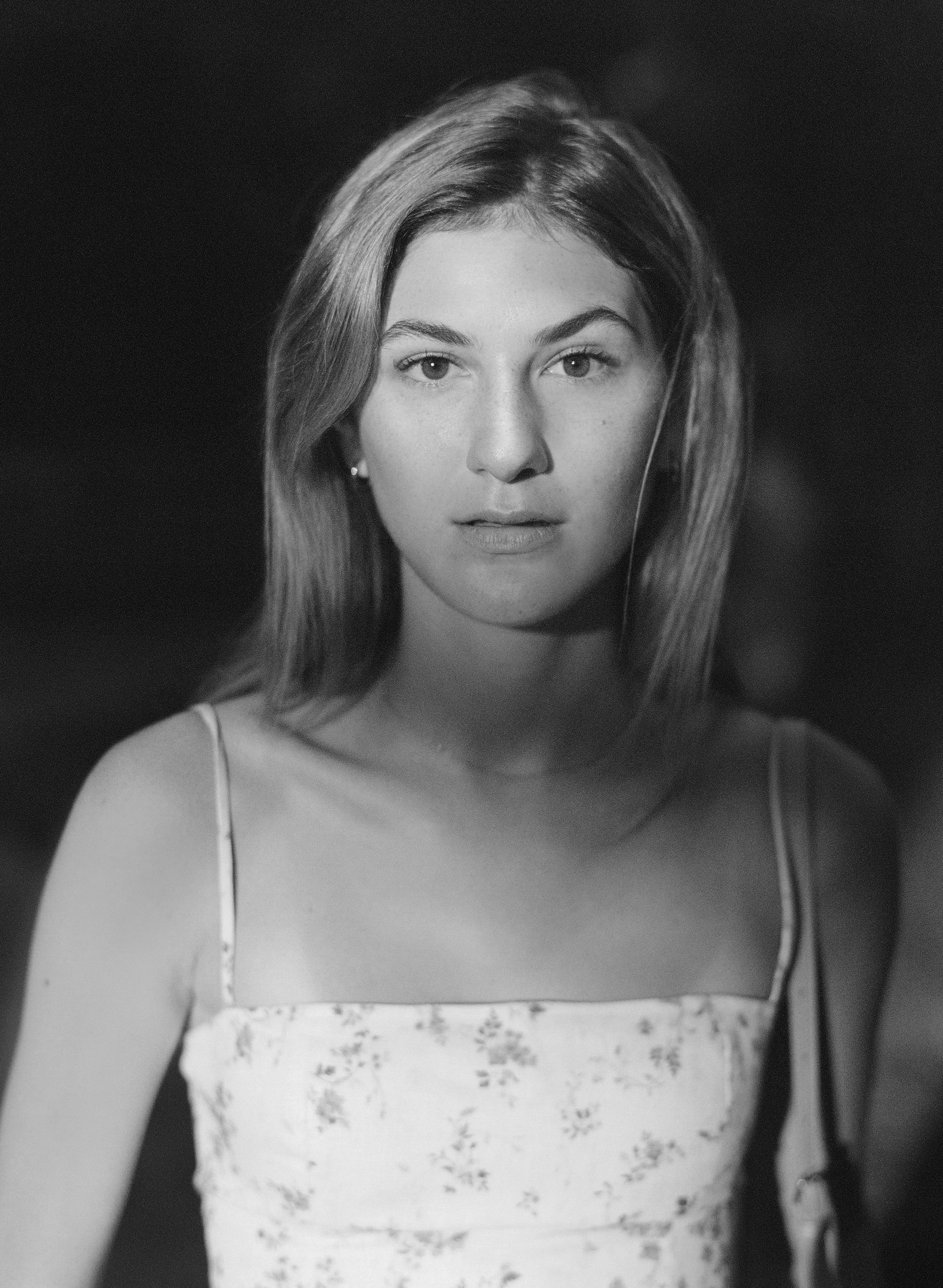 Lorelle02 copy bw.jpg