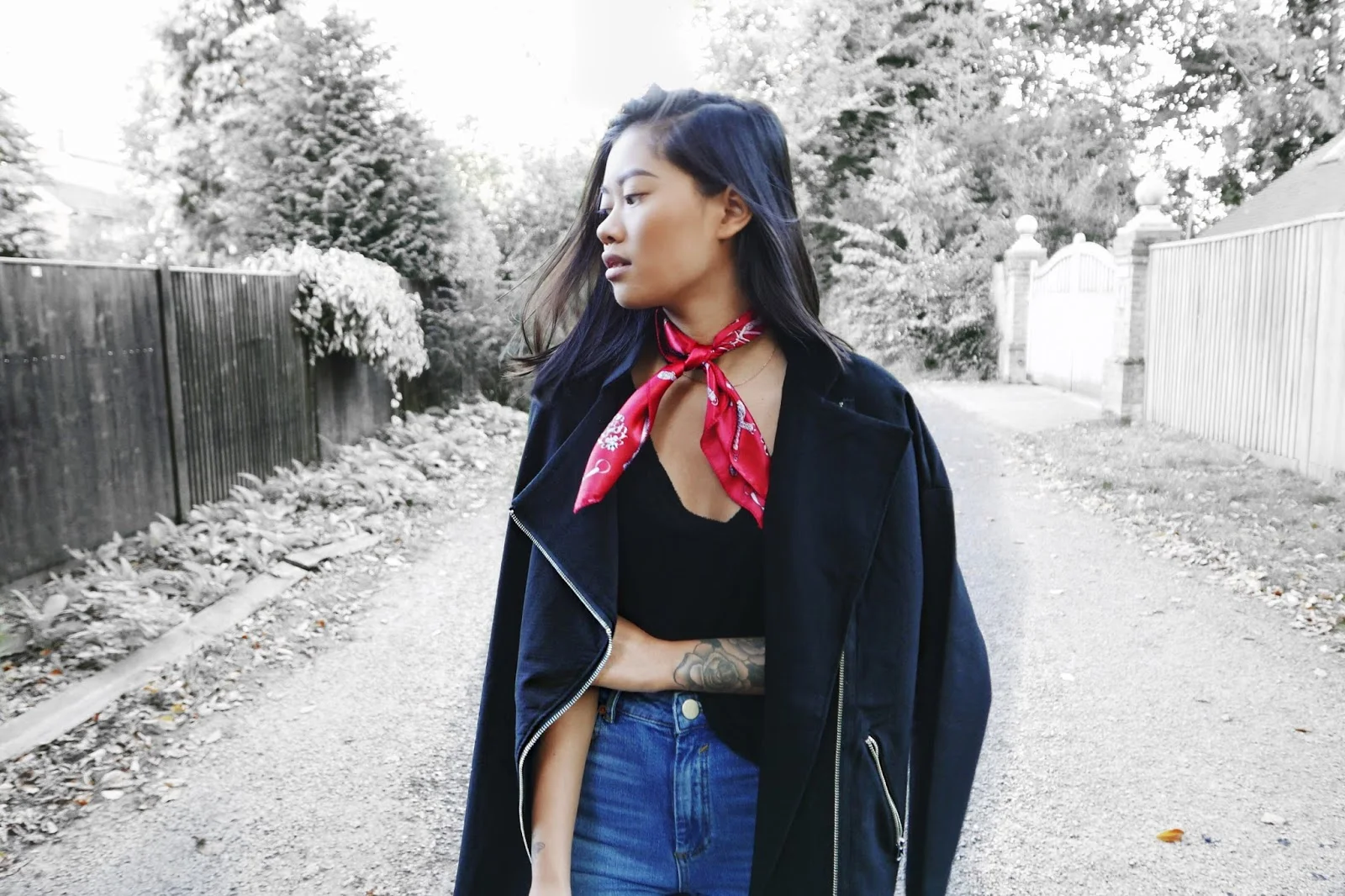 Transitional dressing with H&M