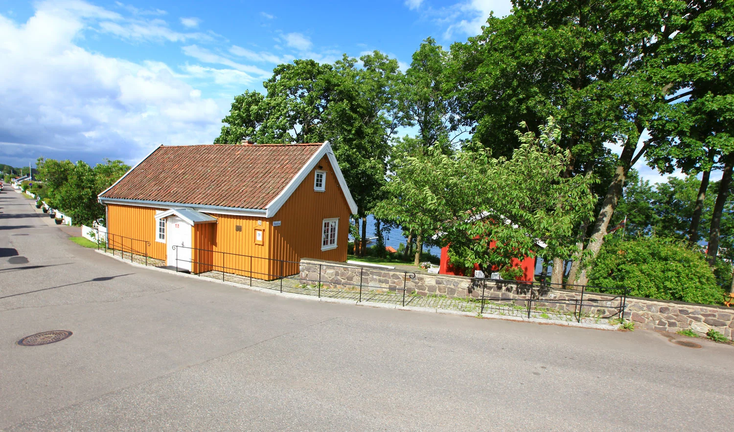  Munchs hus. Fiskerhuset fra 1700-tallet som Munch kjøpte i 1898.