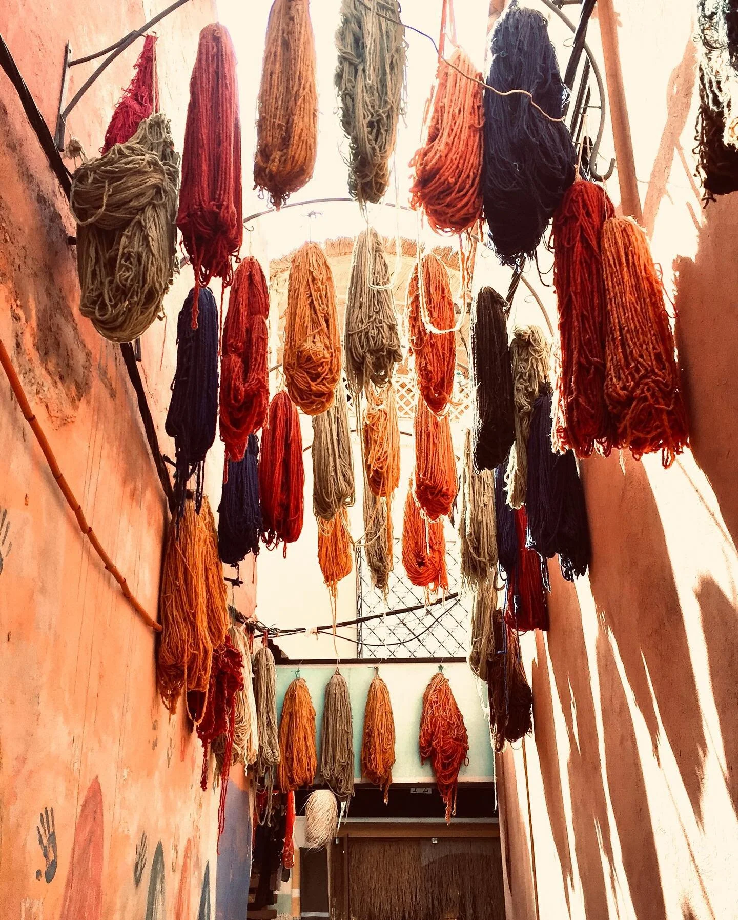 At the end of the market the Mus&eacute;e de Marrakech, housed in the Dar Menebhi Palace, constructed at the end of the 19th century by Mehdi Menebhi. The palace was carefully renovated by the Omar Benjelloun Foundation and converted into a museum in