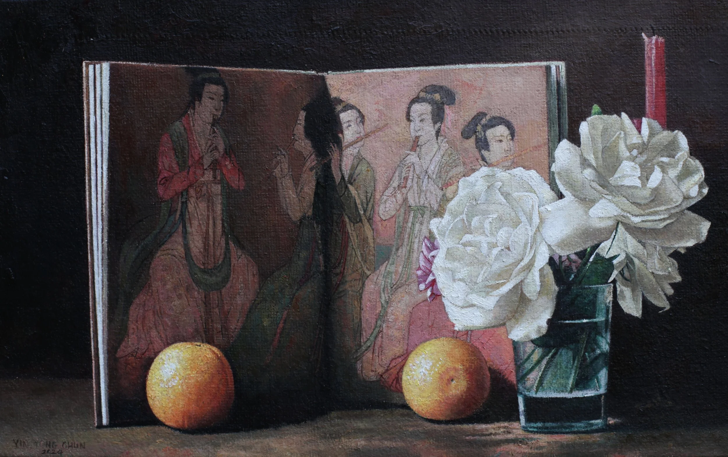 White roses and women playing musical instrument 