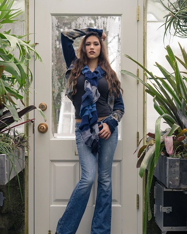 It&rsquo;s a blue kind of day 😍perfect for one of our cashmere ruffle scarves like this one shown on @itssarahdecker 📷 @dominicarenasphoto
