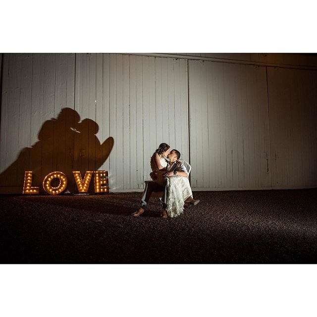 Love.

#philadelphiaweddingphotography #philadelphiaweddings #philadelphiaweddingphotographer #fairmountphoto
