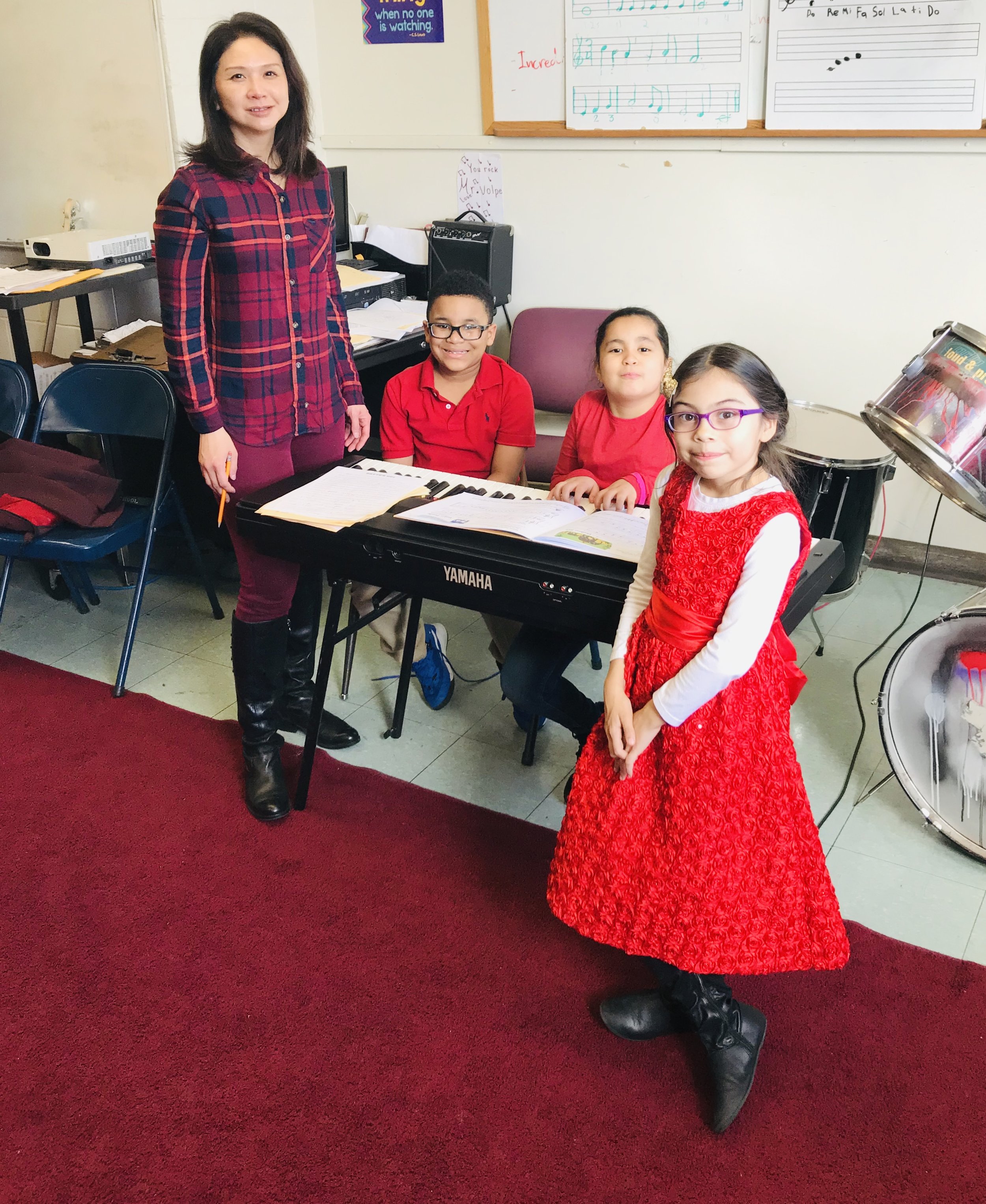 Jenny with Classical Third Grade - Iba, Sabrina, Joangelly.jpeg
