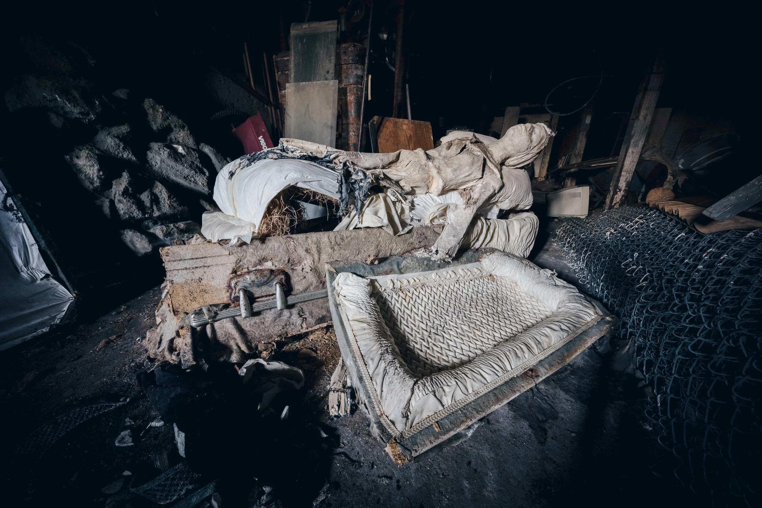 Exploring an Old Abandoned House Full of Creepy Mannequins — Abandoned