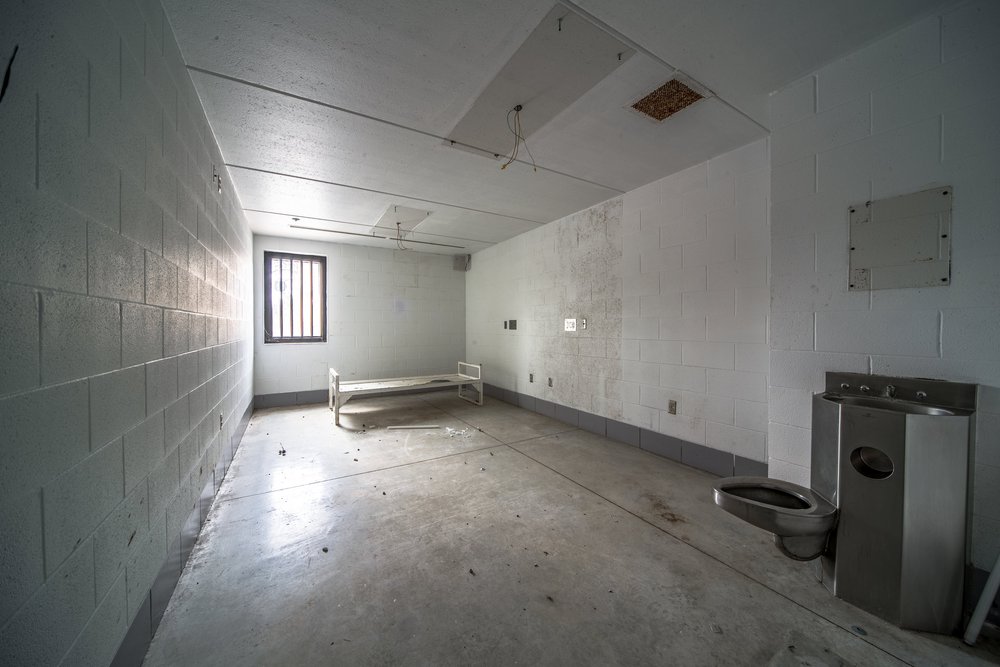 Exploring an Abandoned MidWest Jail — Abandoned Central