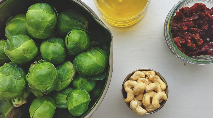 BRUSSELS SPROUTS + SUN-DRIED TOMATOES + CASHEWS