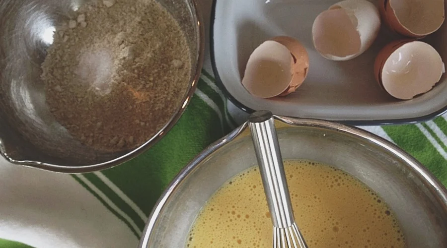 APPLE + CINNAMON + OVEN PANCAKE