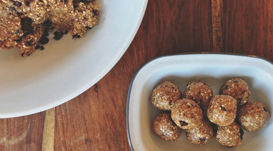 FOOD FOR LITTLE PALLETS: Better than Larabar Balls