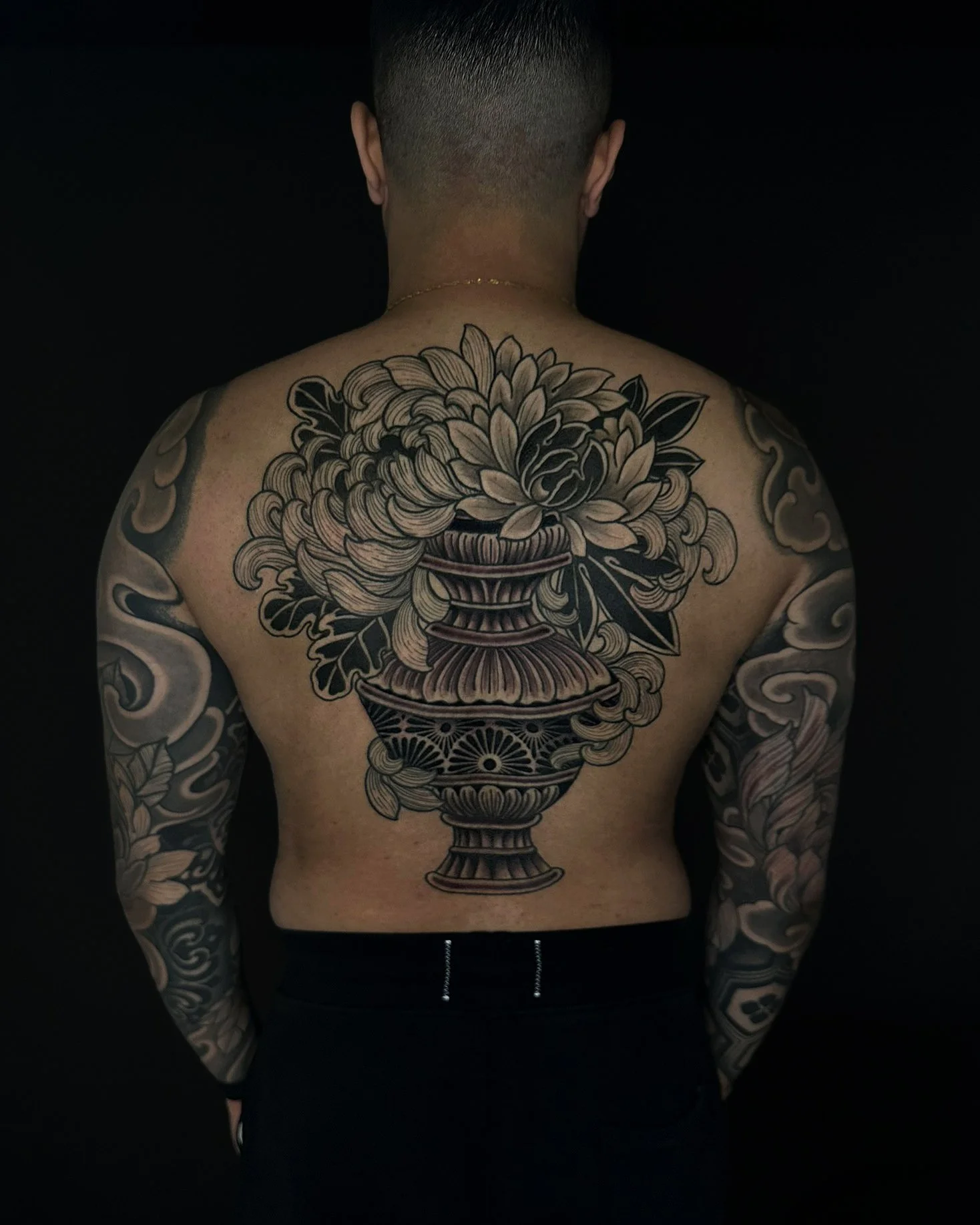 harry.back,1.jpg