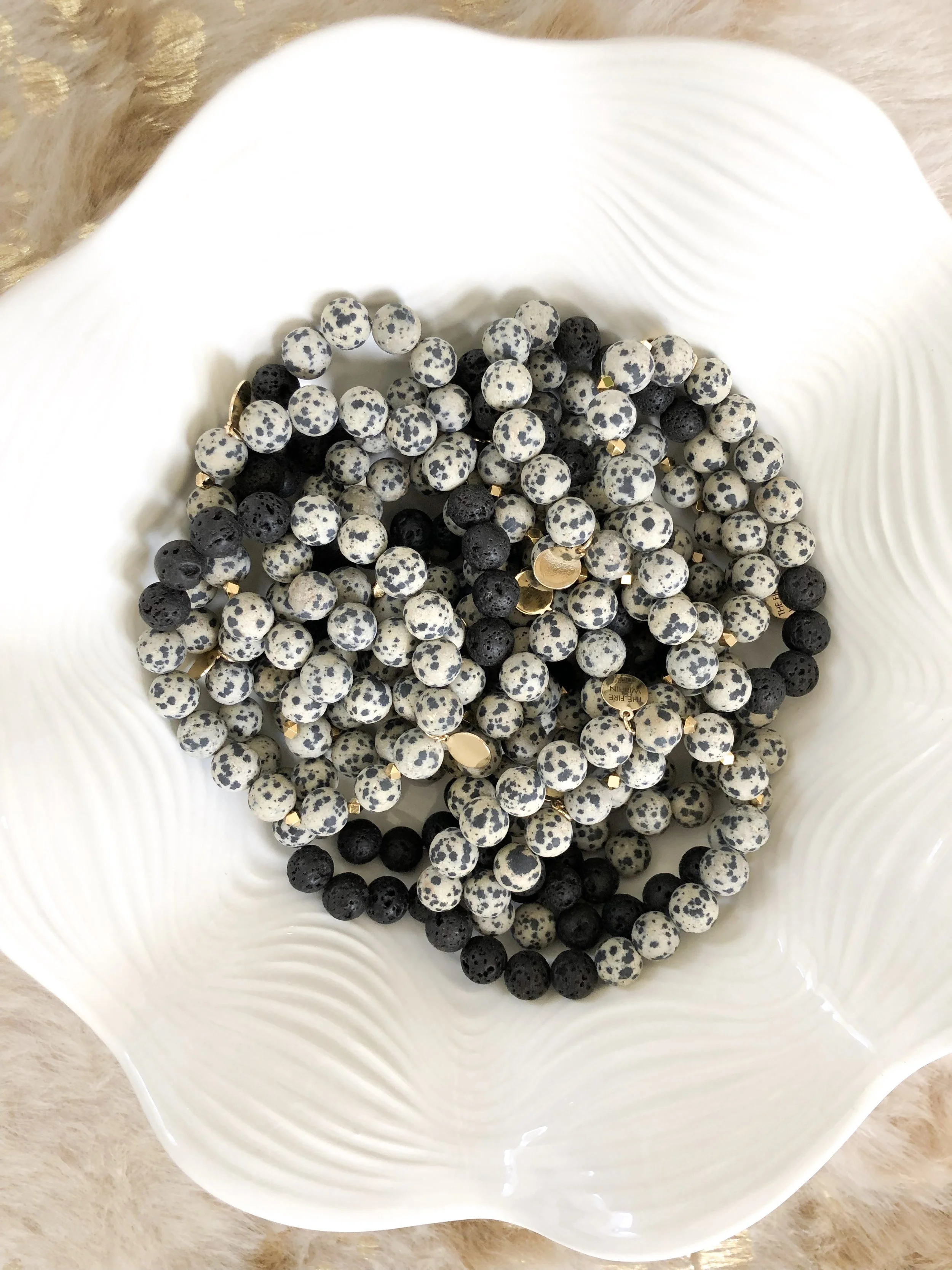 6887CCD9-7F05-4480-8F5A-CAEA3E722A84