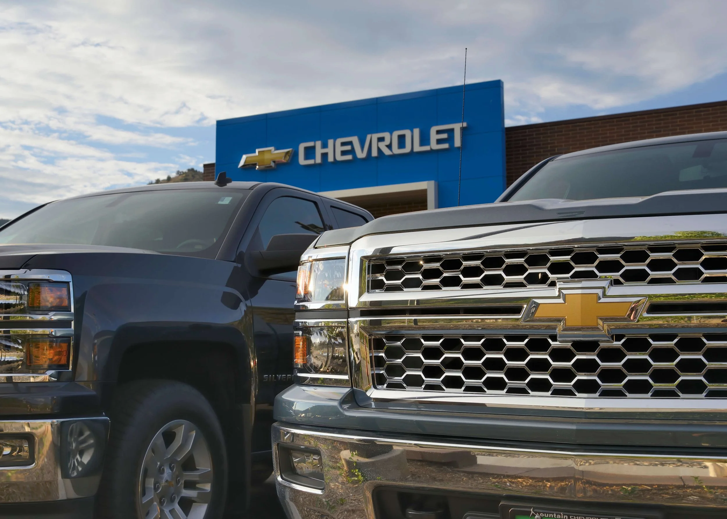 GMC Canyon and Chevrolet Colorado Transmission Problems and Technical Service Bulletins (TSB's)