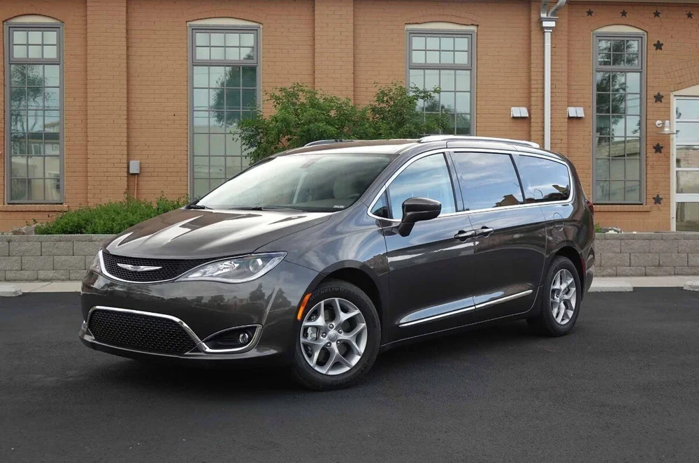 Common Problems with the 2017 Chrysler Pacifica — Valero Law