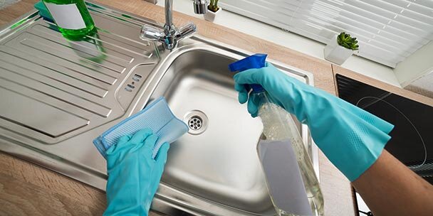 cleaning-stainless-steel-sink.jpg