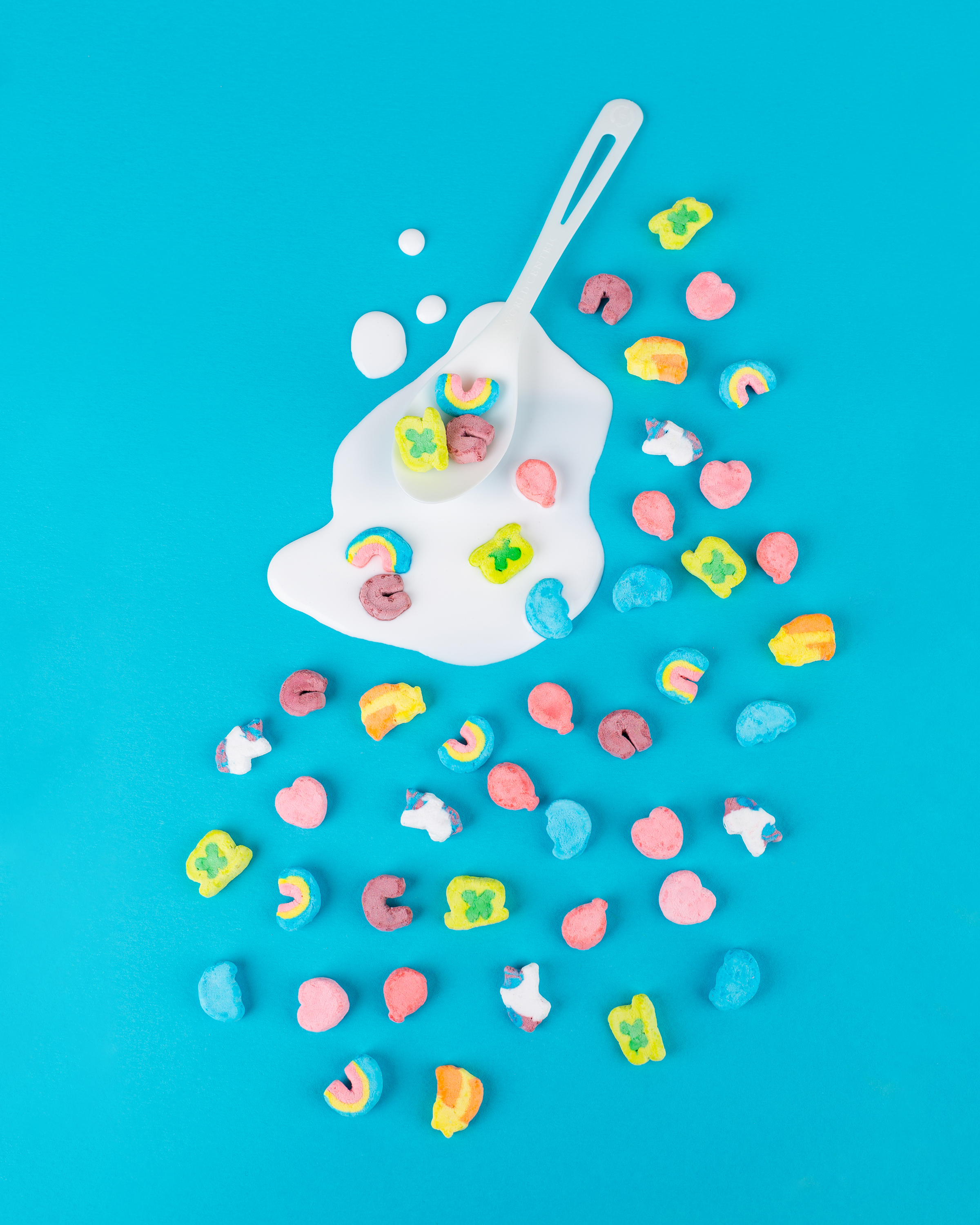 Kirsten Kaiser • Austin, TX kirstenkaiserphotography.com / @kirstenkaiserphoto My goal was to create a whimsical pattern play, using my favorite breakfast cereal of all time and to expand my studio skills by experimenting with creating the look of milk without using milk. 