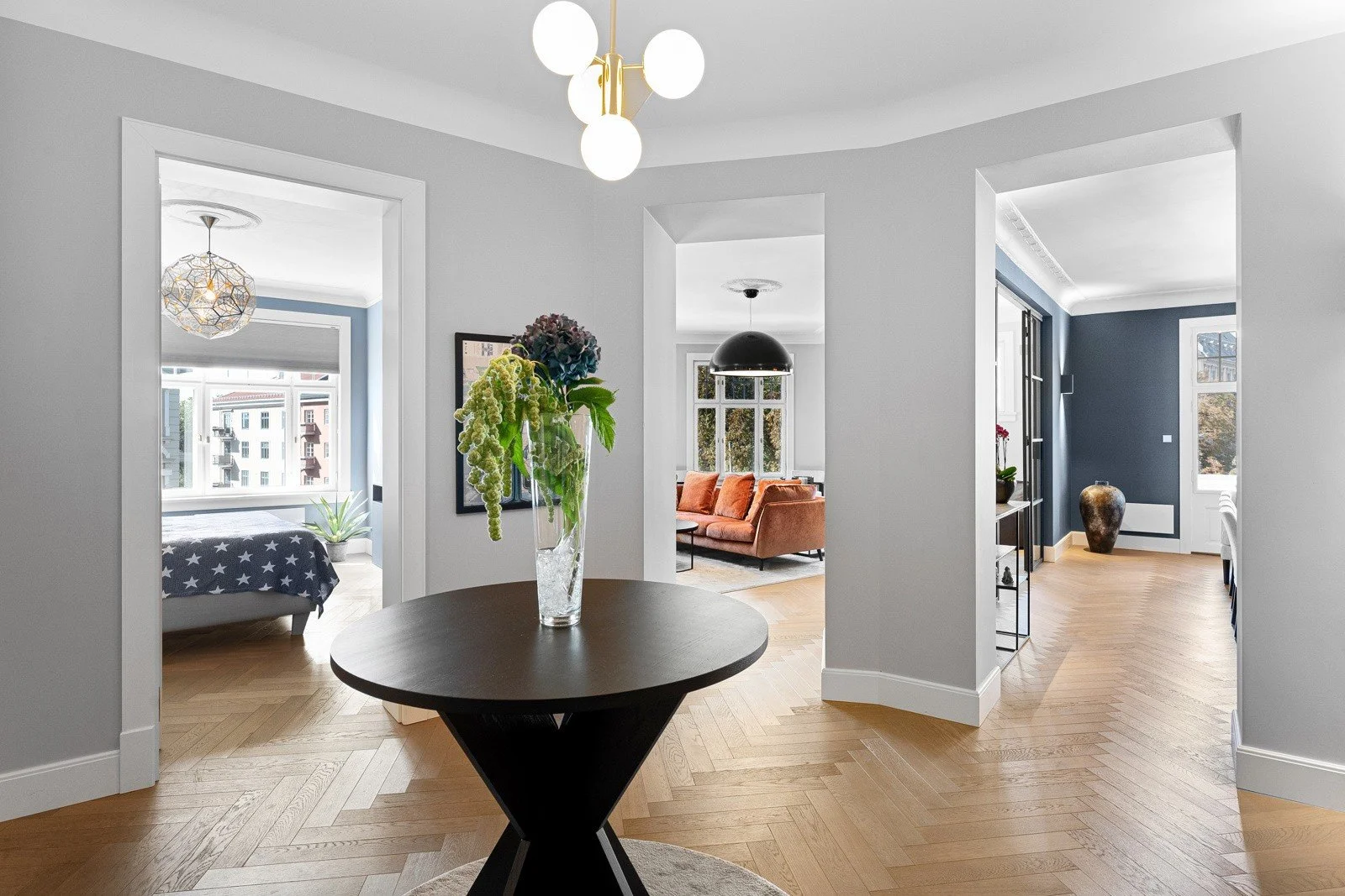 hall før 4.jpg