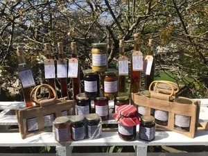 Bizzy Lizzy's Preserves