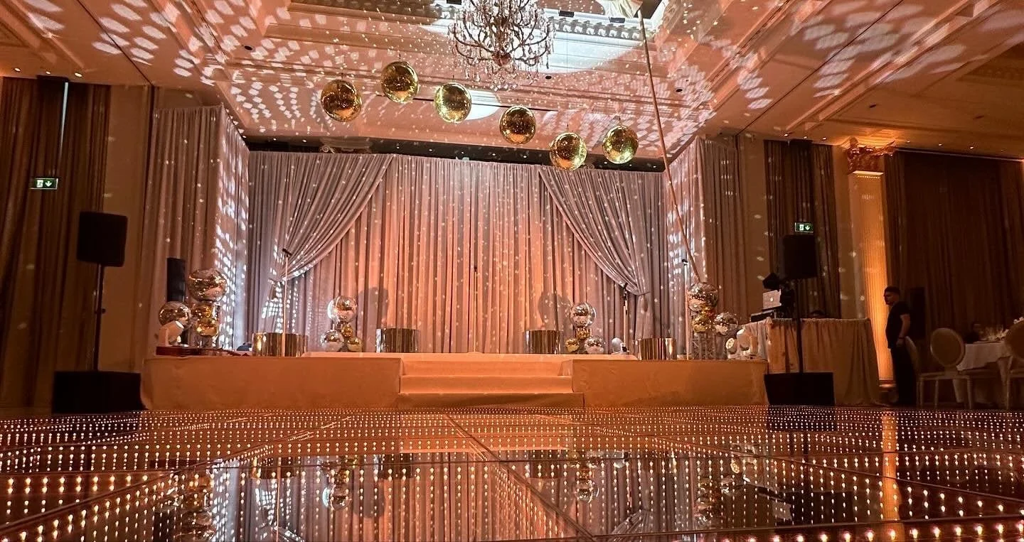 Adare+Manor+3D+Infinity+Dancefloor+Wedding+Ireland_compressed.jpg