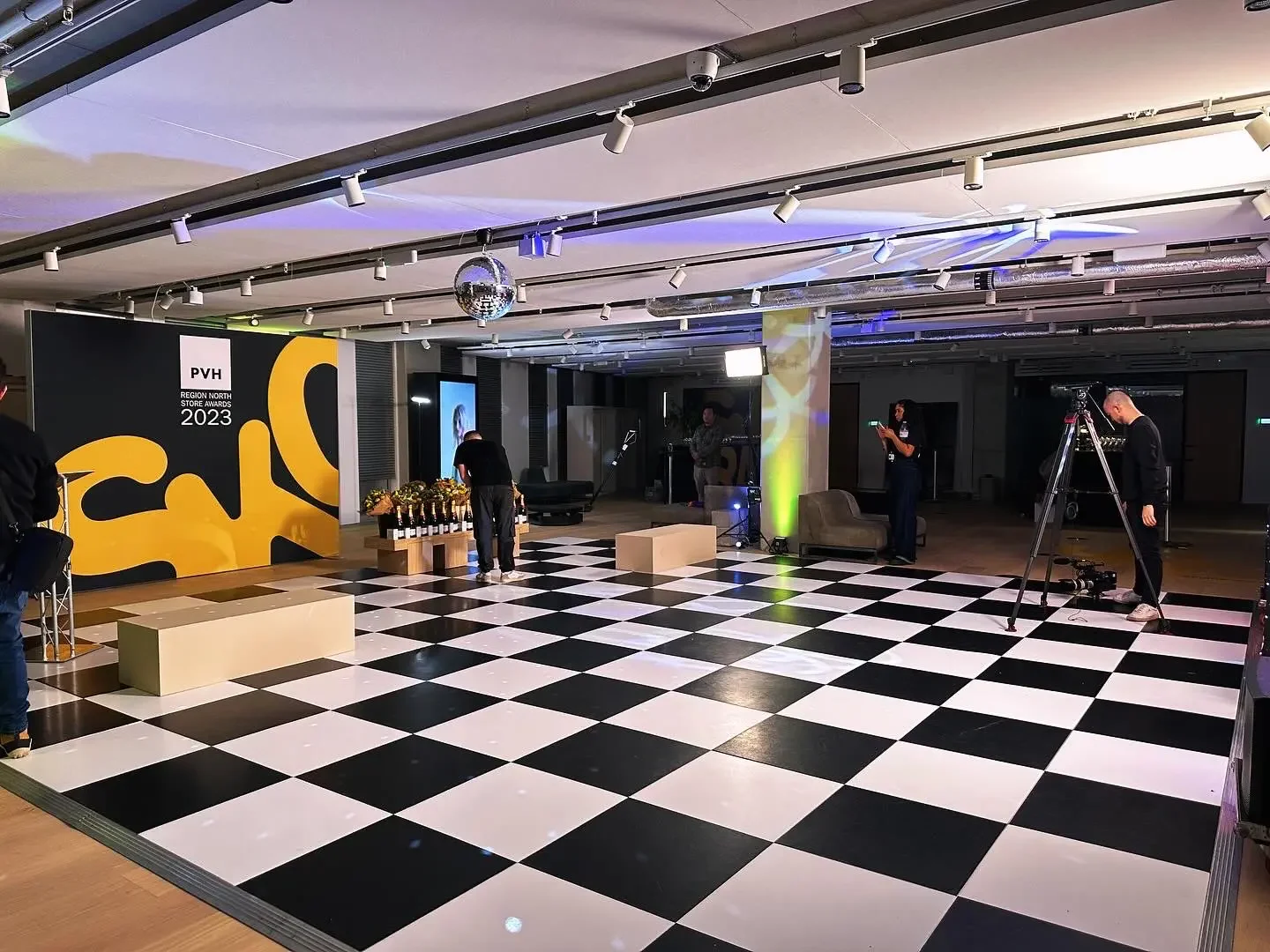 black-white-dance-floor-party-hire.webp