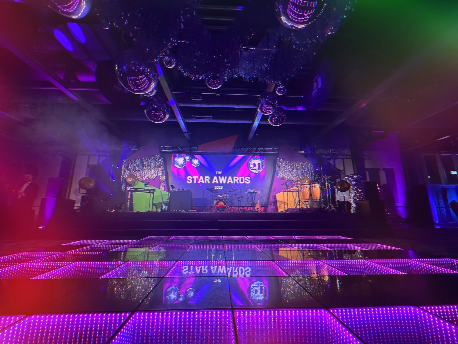 Infinity floor at awards event, showing robust panels and finish