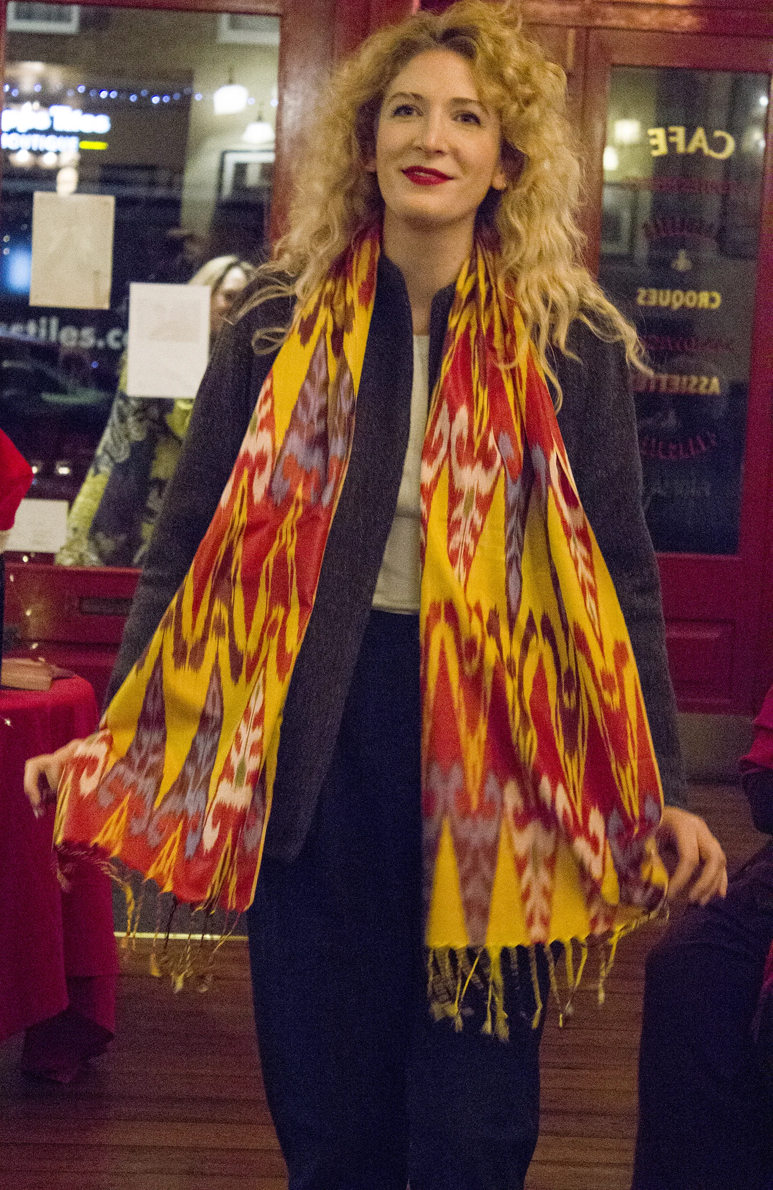 Amy wears the Jaadu jeans, Raga jacket and silk ikat scarf.