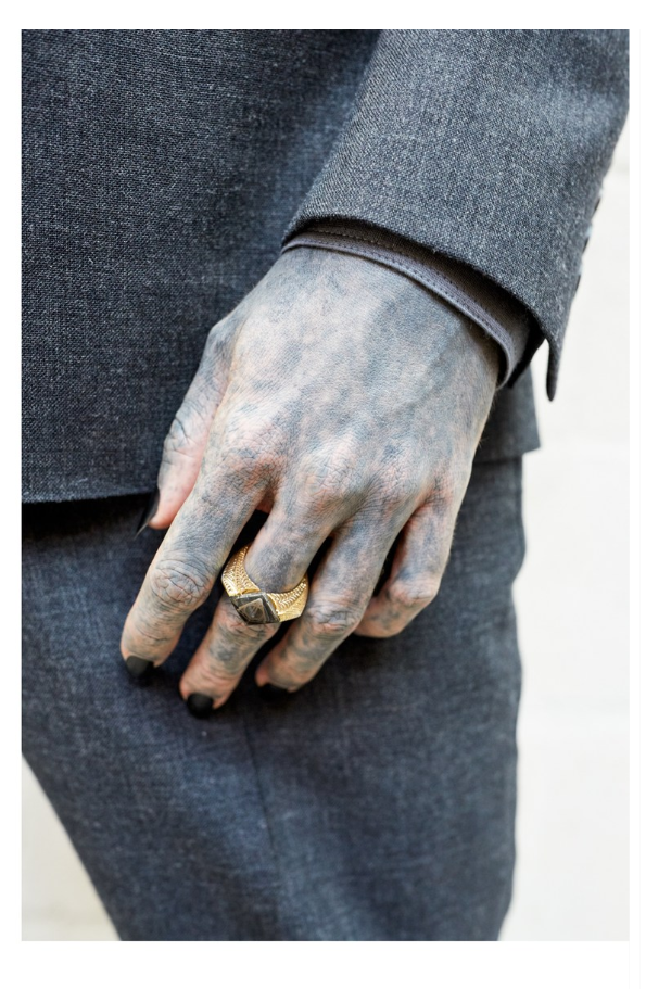 JUERGEN TELLER X BURBERRY5.png