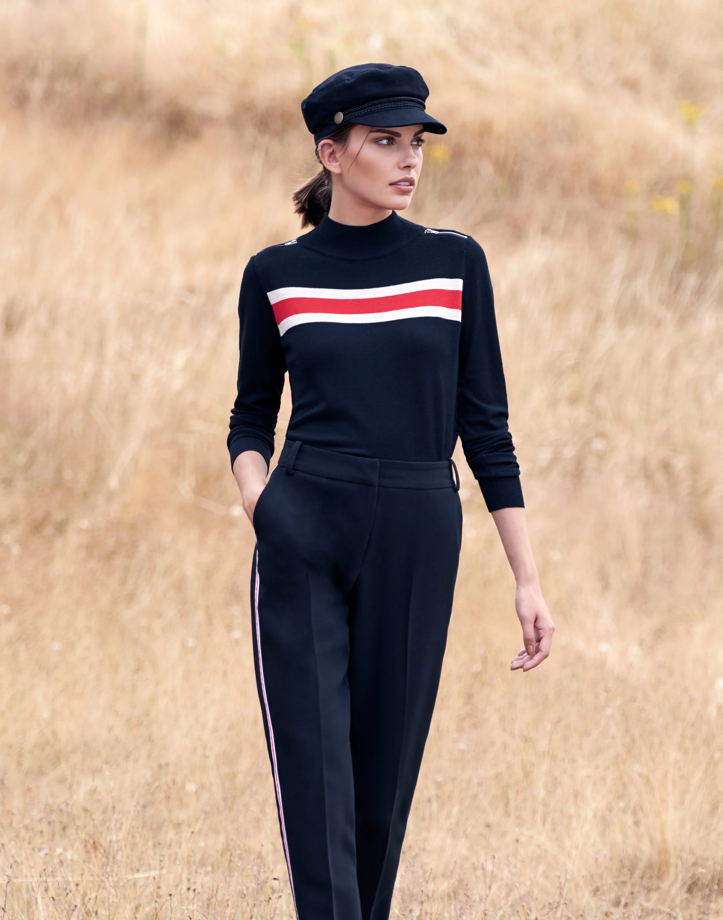 Wallis AW18 portfolio layout10.jpg