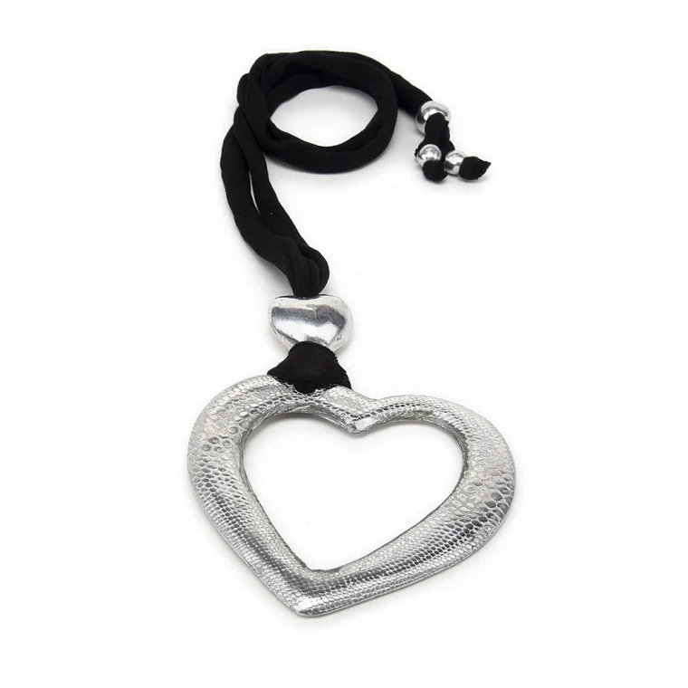 pendante-lycra-print-serpente-coeur-a-trou.jpg