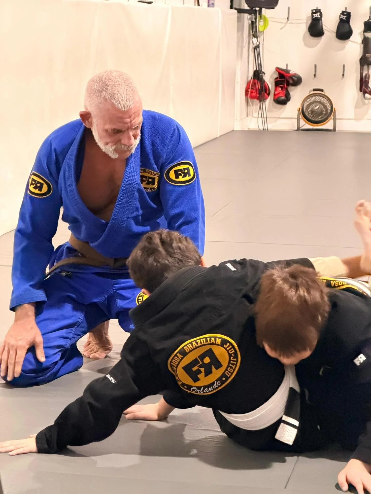 First Saturday Kids + Adults class was a hit! Thanks David Brown for making it fun and entertaining for everyone. 🫡
#saturday #jiujitsu #bjj #weekendfun