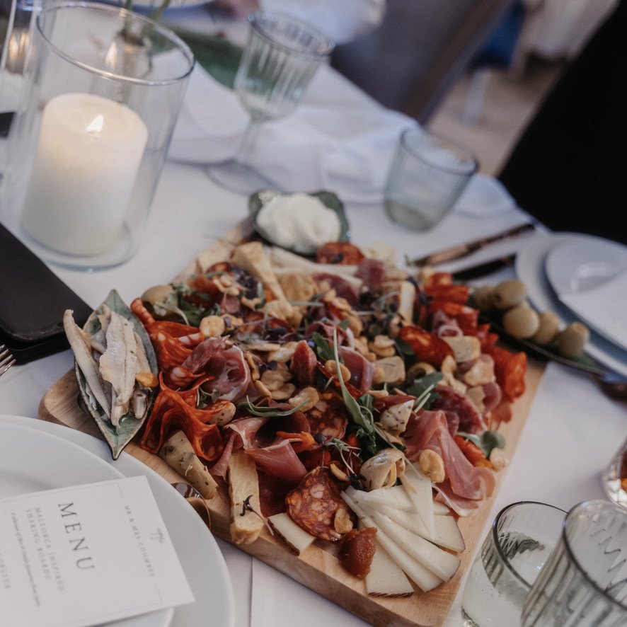 The perfect wedding sharing board
