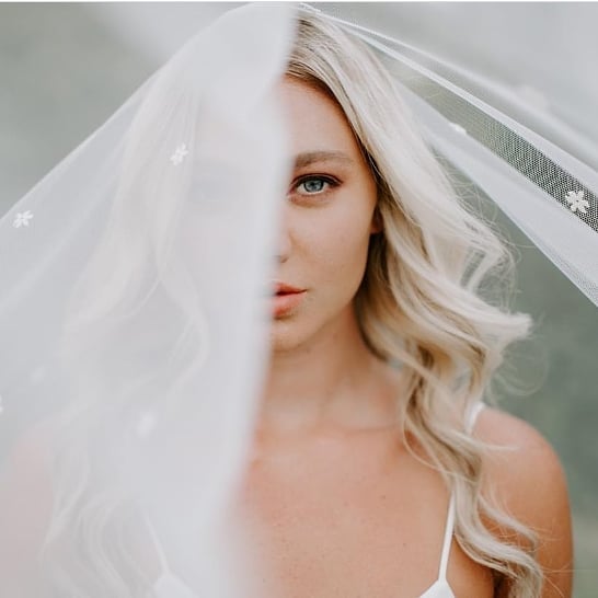 Loved working on this shoot for @edenbstudio and their new collection of  veils ~ think polka dot tulle or baby porcelain flowers hand stitched onto the finest softest tulle! Oh YASSSSSSS
.
.
Veil @edenbstudio
Hair @hero.hairstylist
Model @natacha_lo