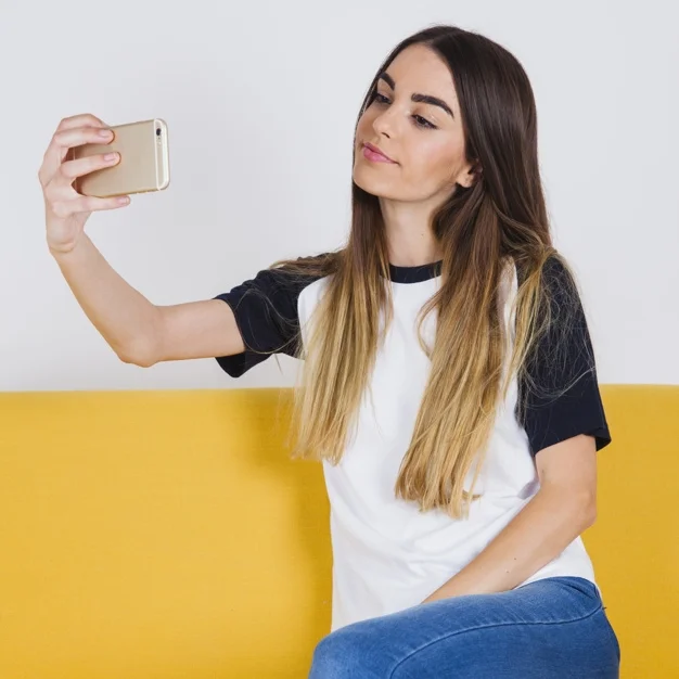 cute-girl-and-selfie_23-2147633682.jpg