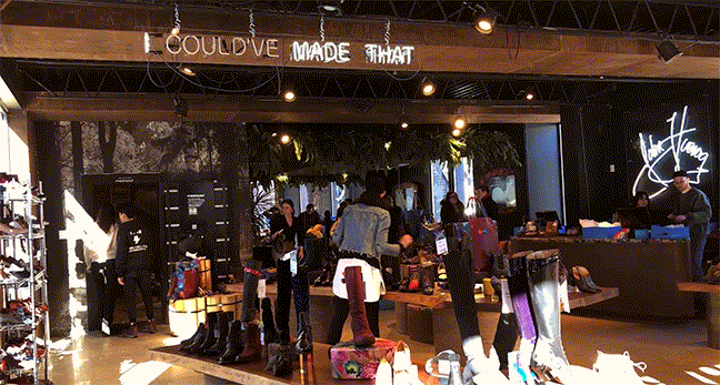 IMG_744677V2.gif
