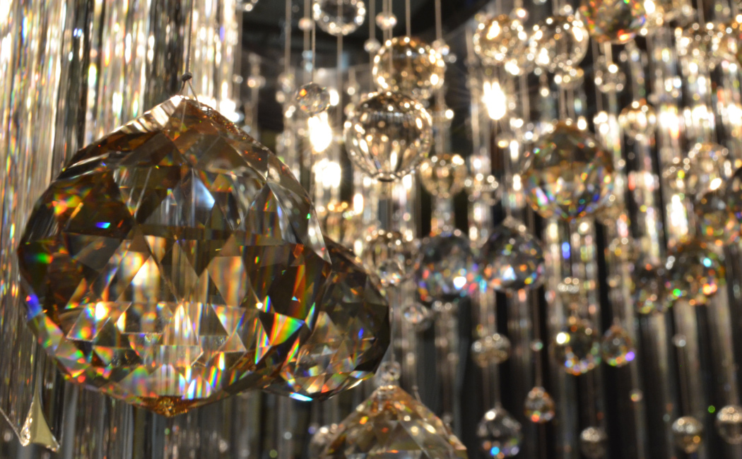 What Exactly is Bohemian Crystal? — WRANOVSKY - Bohemian Crystal ...