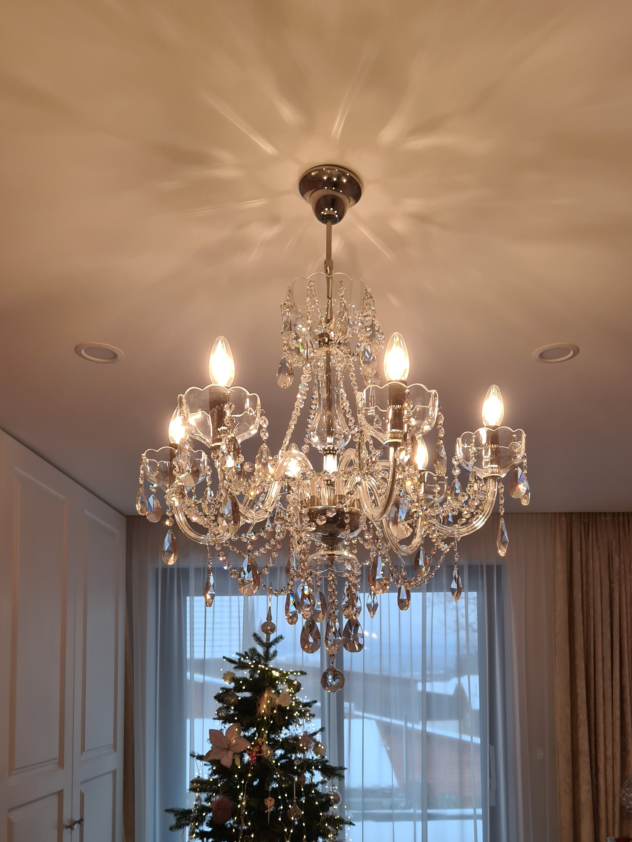 zenith-6-crystal-chandelier-2.jpg