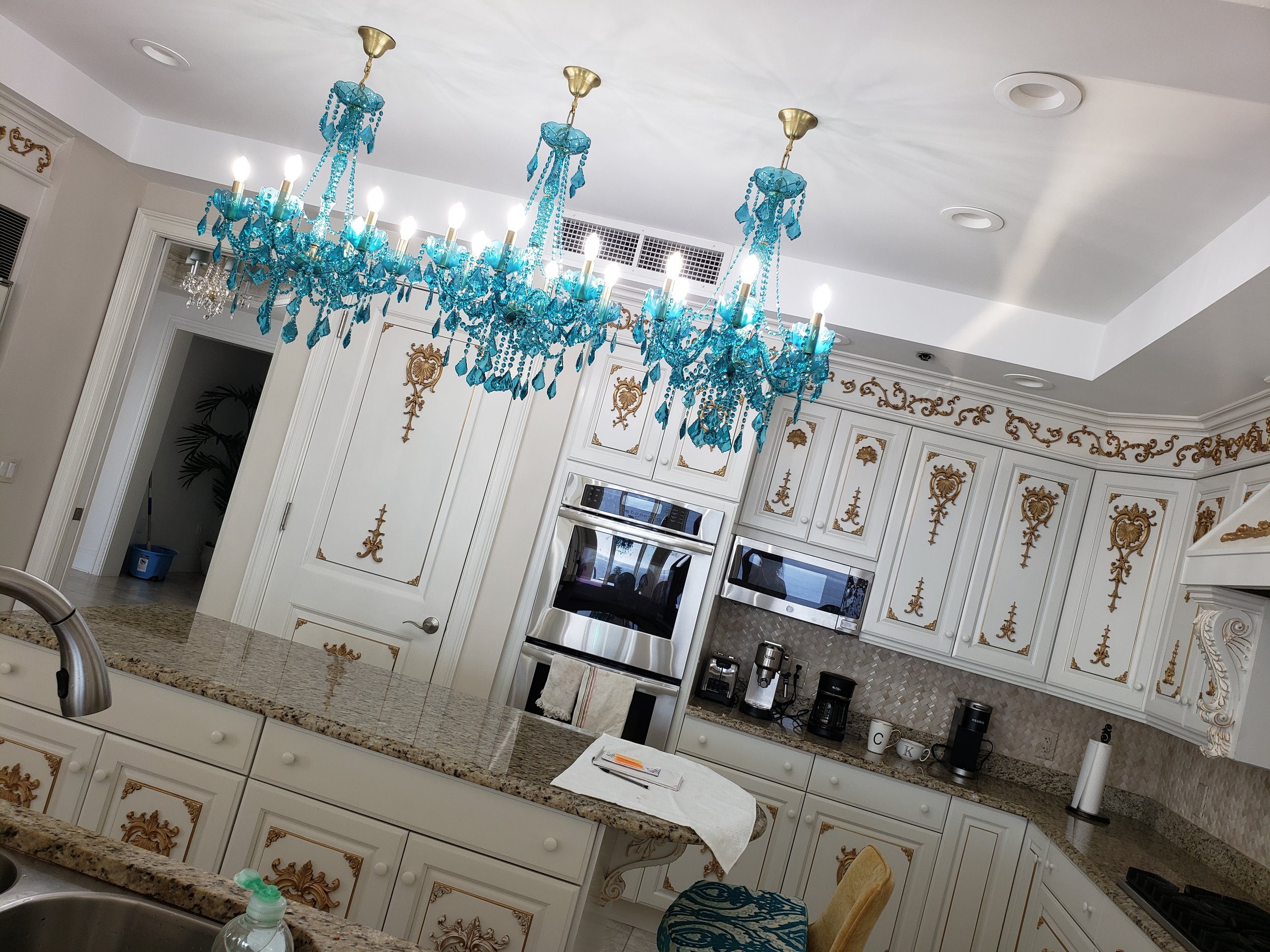 Aqua-chandelier-11.jpg