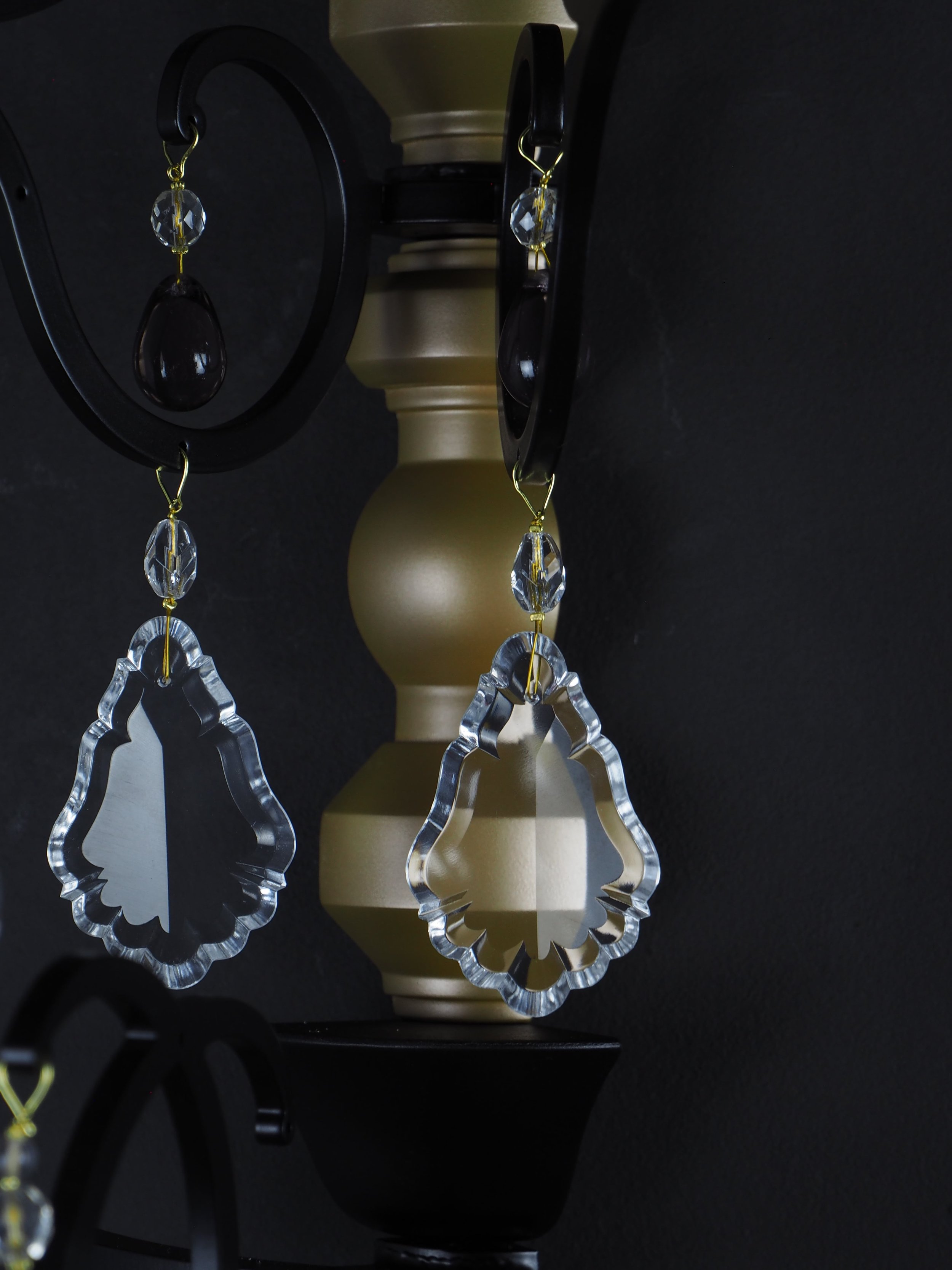 chanel-chandelier-details-1.JPG