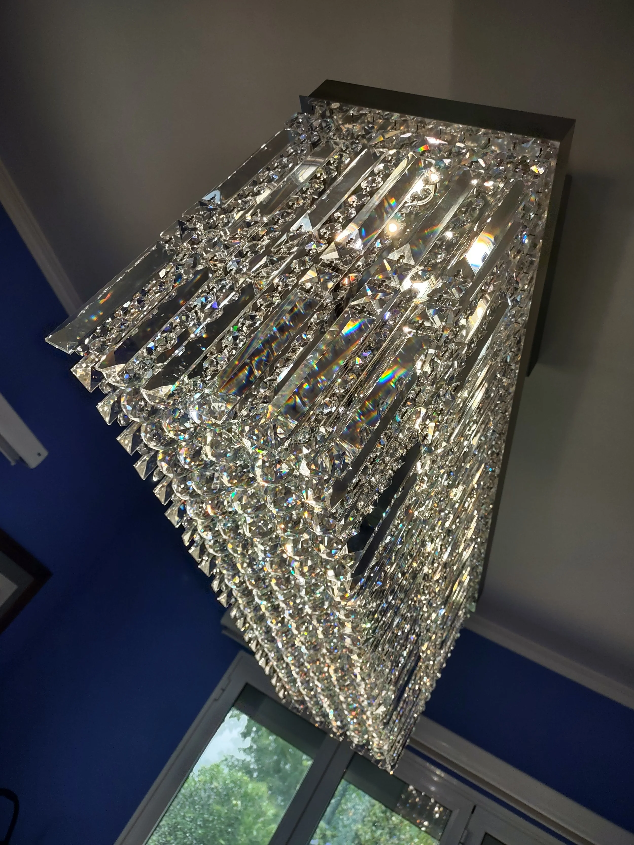 Ovis-chandeliers-in-интерьер-2.jpg