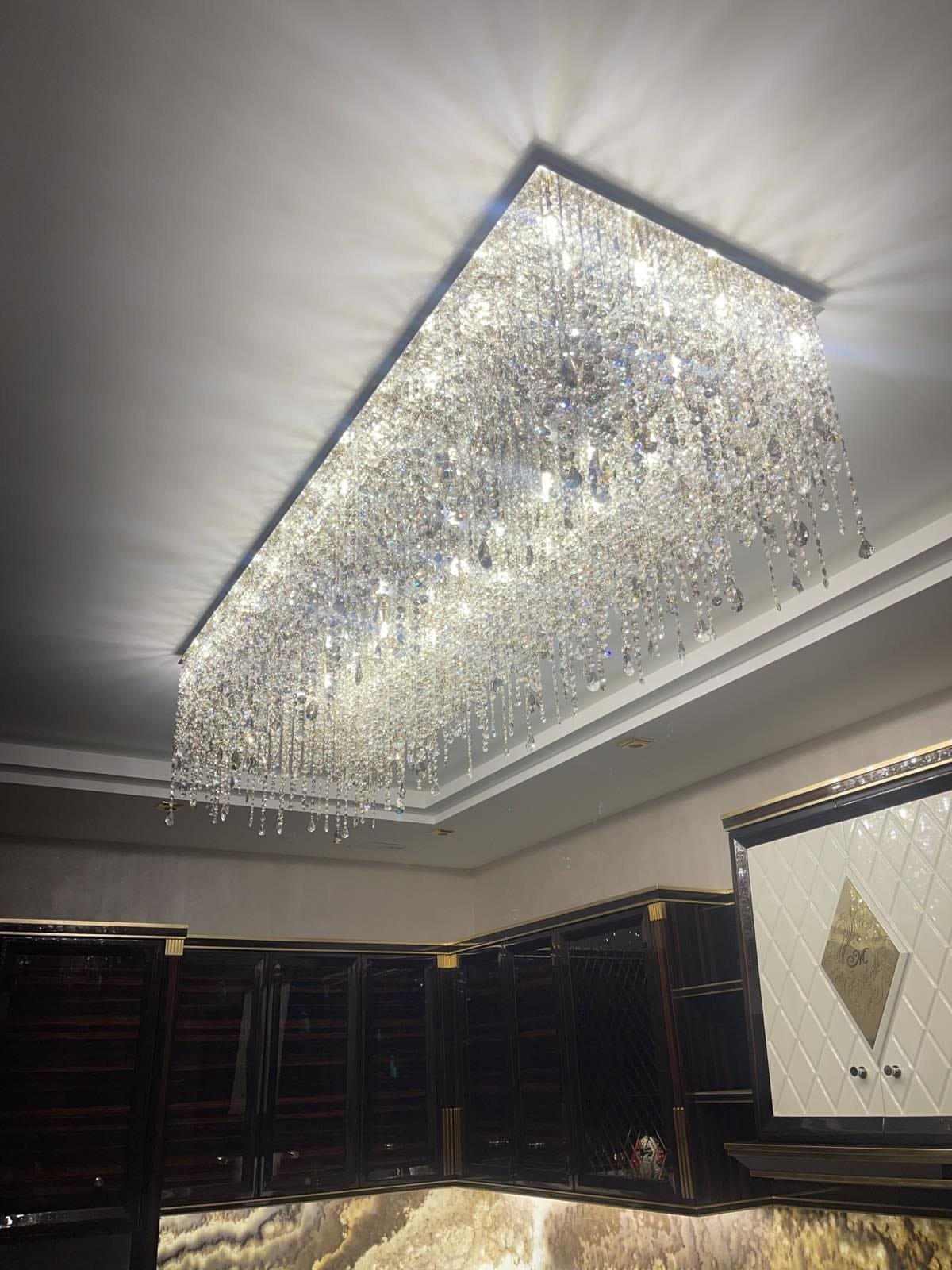 crystal-chandelier-ukraine-2.jpeg