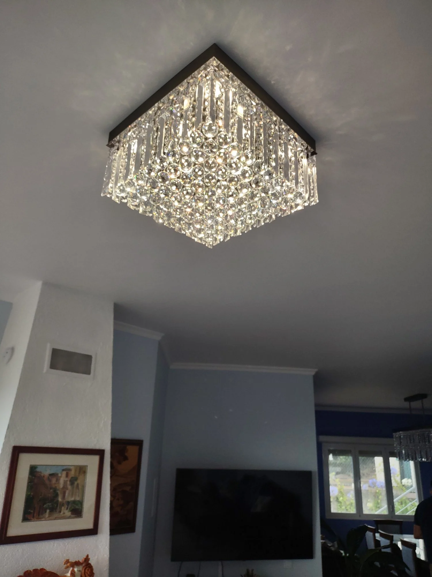 Ovis-chandeliers-in-interiér-5.jpeg
